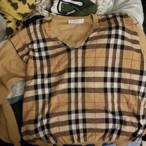 Burberry sweater